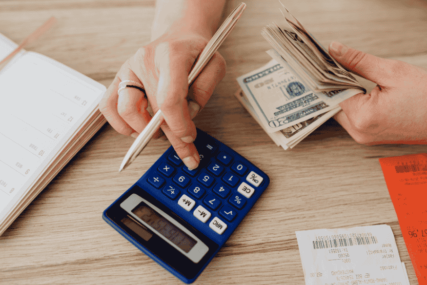 Antecipação do FGTS como ferramenta estratégica para acesso rápido a crédito no Brasil