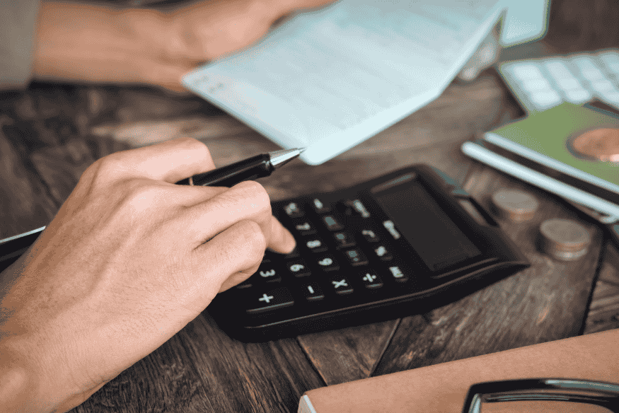 Refinanciamento de dívidas passo a passo para reduzir parcelas e pagar menos juros